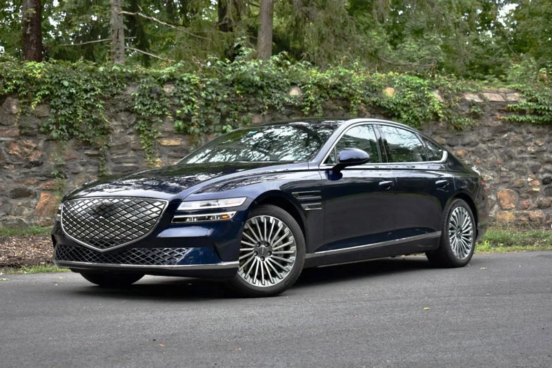 Genesis Electrified G80.