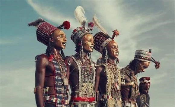 bộ lạc, bộ tộc, đa phu, xã hội mẫu hệ, bộ tộc Wodabe ở Châu Phi