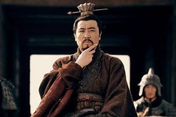 Lưu Bị một khi thống nhất thiên hạ, nhất định sẽ không tha cho 1 người, người này là ai?