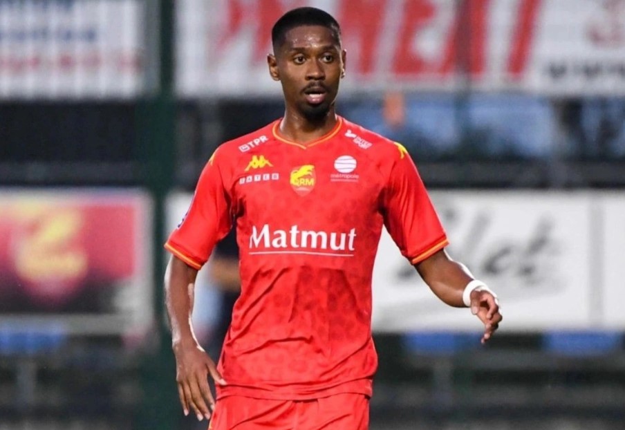 &#xD;&#xA;Th&#xEA;m &#x27;bom t&#x1EA5;n&#x27; Vi&#x1EC7;t ki&#x1EC1;u s&#x1EAF;p v&#x1EC1; Vi&#x1EC7;t Nam thi &#x111;&#x1EA5;u?