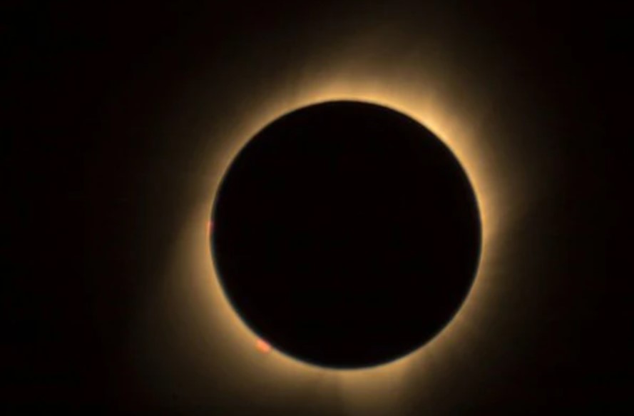 Lợi nhuận khổng lồ từ nhật thực toàn phần