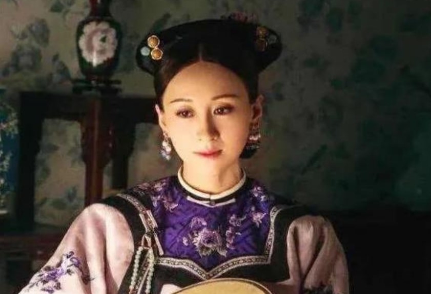 Người này 70 tuổi vẫn được Càn Long lật thẻ bài, rốt cuộc có mị lực gì mà hấp dẫn Càn Long đến vậy?