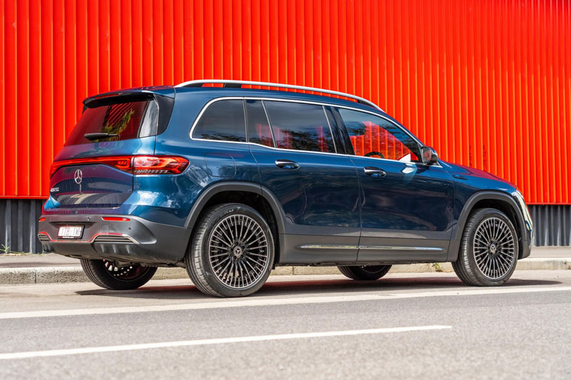 Bảng giá xe Mercedes-Benz tháng 4/2024