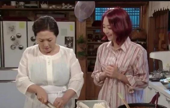 Lời nhắc nhở của mẹ chồng khiến nàng dâu ngẫm lại cách giữ lửa hôn nhân với chồng