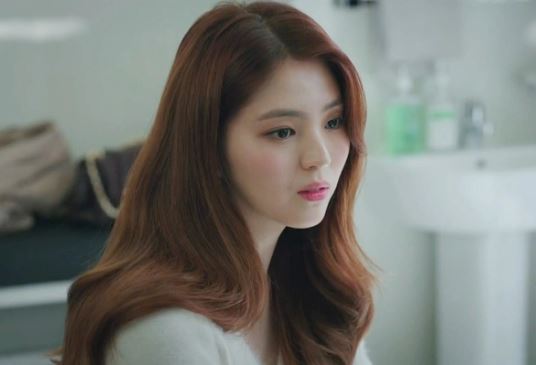 Nhìn cái bụng to tướng sắp đẻ đến nơi mà chồng cũng không tha, tôi bật khóc nghĩ đến tương lai của 2 mẹ con những ngày tháng sau này