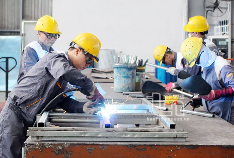 Cải thiện môi trường đầu tư, thúc đẩy tăng trưởng