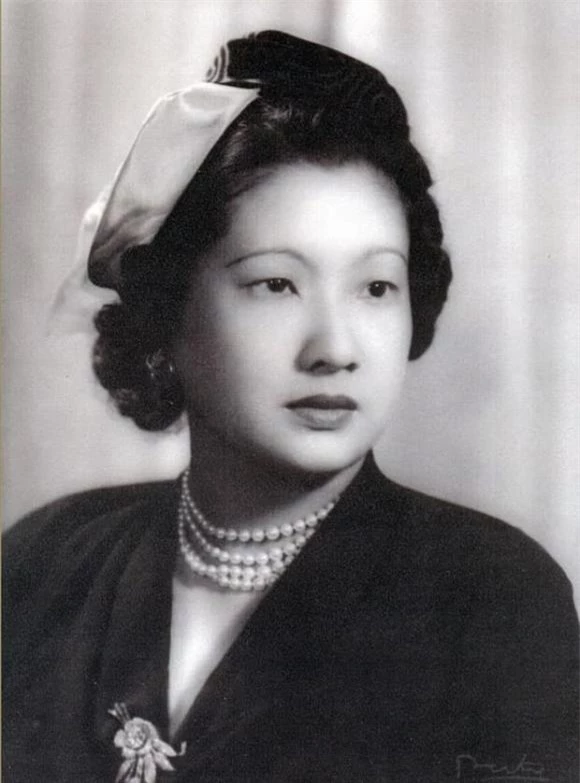 Hòa Minzy, ca sĩ Hòa Minzy, Nam Phương Hoàng hậu