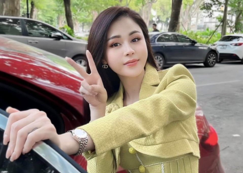 'Nữ diễn viên đang bị ghét nhất màn ảnh VTV': Xinh đẹp nhưng hôn nhân trắc trở, một mình nuôi con