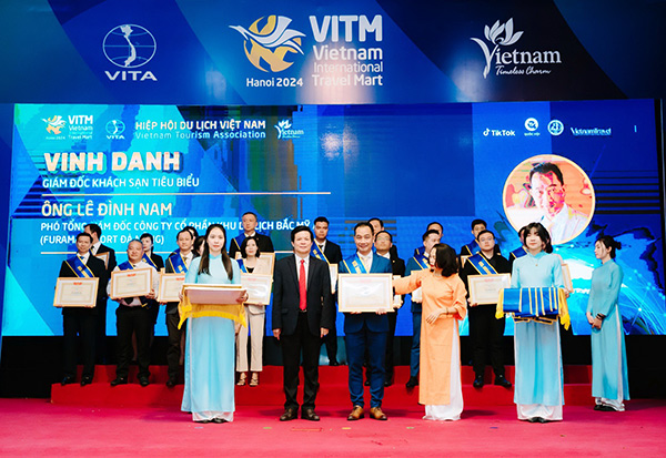 Qu&#x1EA7;n th&#x1EC3; du l&#x1ECB;ch qu&#x1ED1;c t&#x1EBF; Furama - Ariyana &#x110;&#xE0; N&#x1EB5;ng &#x111;&#x1EA1;t nhi&#x1EC1;u gi&#x1EA3;i th&#x1B0;&#x1EDF;ng t&#x1EEB; Vietnam Travel Awards 2024