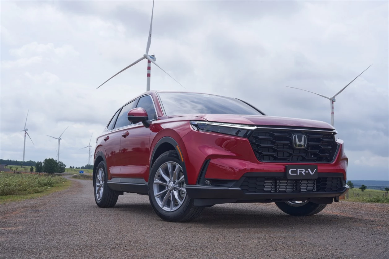 Giá xe Honda CR-V mới nhất tháng 4/2024: Ưu đãi hơn trăm triệu đồng- Ảnh 3.