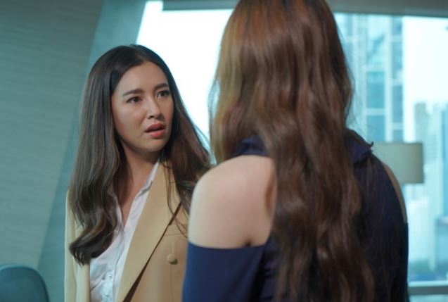 Thấy mẹ nửa đêm vẫn phải nấu phở bò phục vụ con dâu mang bầu, tôi đi thẳng vào phòng chị dâu để nói chuyện phải trái