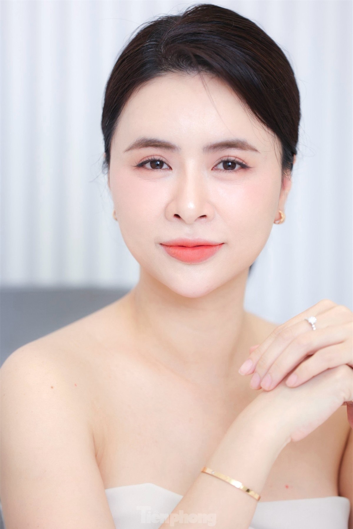 Nhan sắc ngoài đời của diễn viên chuyên vai ô sin gây sốt trên phim Việt giờ vàng ảnh 5