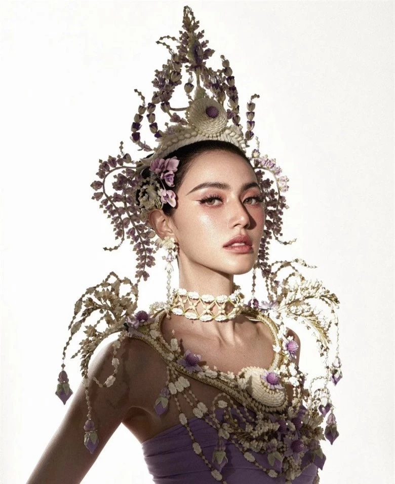 Phạm Băng Băng đẹp như nữ hoàng với trang phục truyền thống Thái Lan, có một sao Việt cũng không kém cạnh - 5