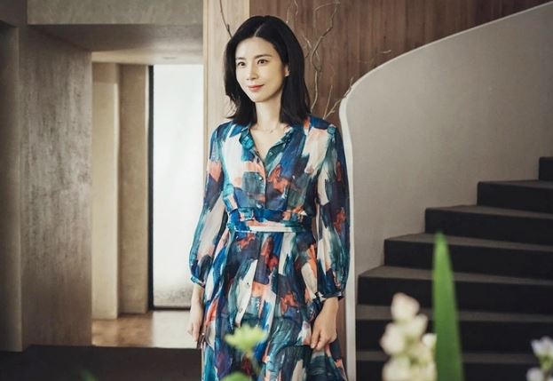 Chồng tuyên bố chán vợ mê bồ, mẹ anh liền chuyển khoản 200 triệu cho con dâu kèm lời dặn gây chấn động