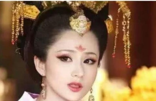 Tại sao nhiều công chúa thời cổ đại lại hiếm muộn? Chưa có lời giải cho đến khi chuyên gia giám định hài cốt đột nhiên nhận ra