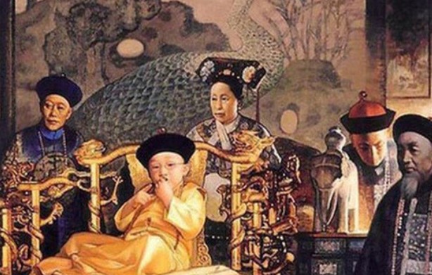 'Vết tích' để lại trên tranh chân dung của 12 Hoàng đế nhà Thanh, chỉ nhìn vào cũng thấy được dấu hiệu từ hưng thịnh đến suy tàn của 1 triều đại