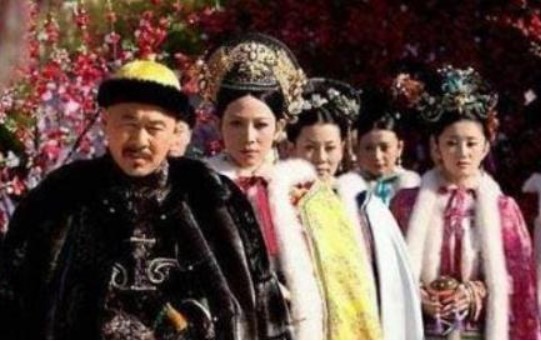 Đàn ông cổ đại có mệt mỏi với việc 'năm thê bảy thiếp'? Câu trả lời của người vợ lẽ rất bất ngờ nhưng là sự thật