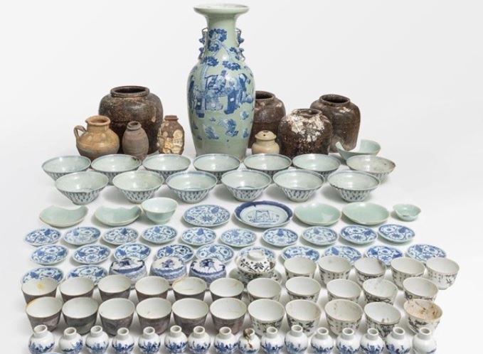 Kho báu khổng lồ ẩn chứa trong xác tàu 160 tuổi nguyên vẹn nhất thế giới, có cả đồ cổ của Việt Nam