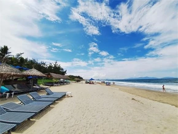 Top 10 bãi biển đẹp nhất Việt Nam, An Bàng, Phú Quốc, Nha Trang, Côn Đảo, Mũi Né, Dốc Lết, Hồ Cốc, Mỹ Khê, Cát Bà