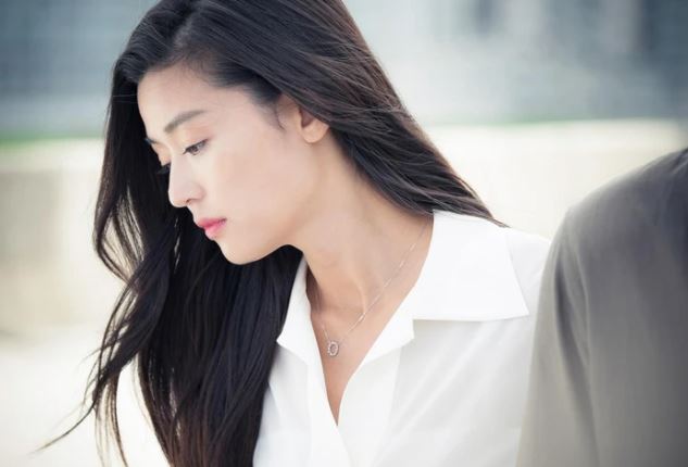 Vì sợ mất cháu nội, mẹ chồng làm nhiều điều khiến tôi rơi vào tình cảnh khó xử