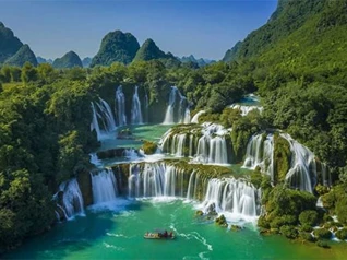 Chiêm ngưỡng con thác lớn nhất Việt Nam đẹp như tranh vẽ, từng lọt top 6 thác đẹp nhất thế giới