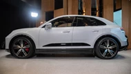 Hé lộ giá Porsche Macan thuần điện sắp bán tại Việt Nam