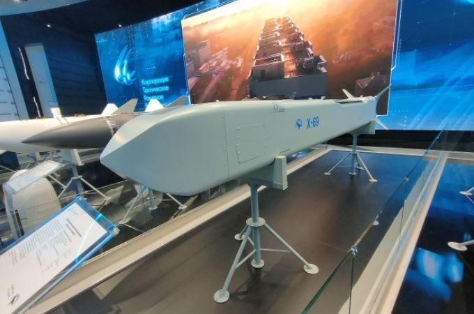 Tên lửa hành trình Kh-69 còn nguy hiểm hơn Dao găm Kinzhal