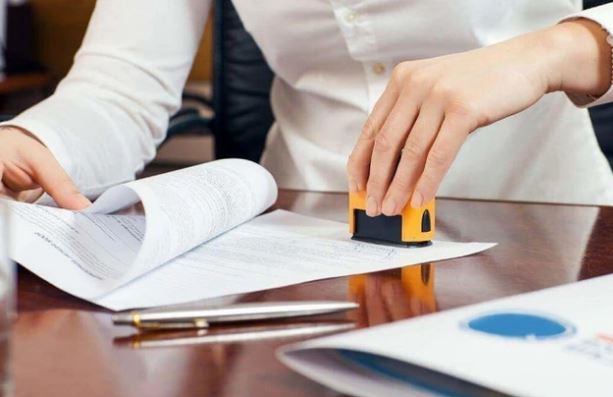 Đề xuất quy định chỉ được công chứng ngoài trụ sở trong 6 trường hợp