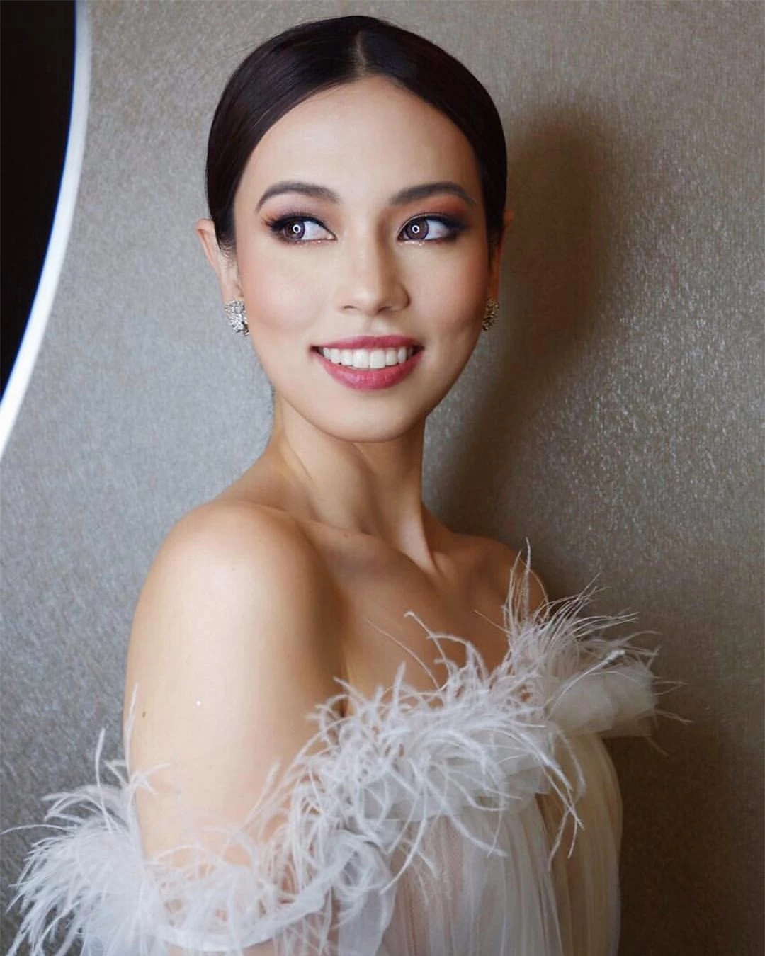 Ba hoa hậu vào top 10 phụ nữ đẹp nhất Philippines ảnh 18