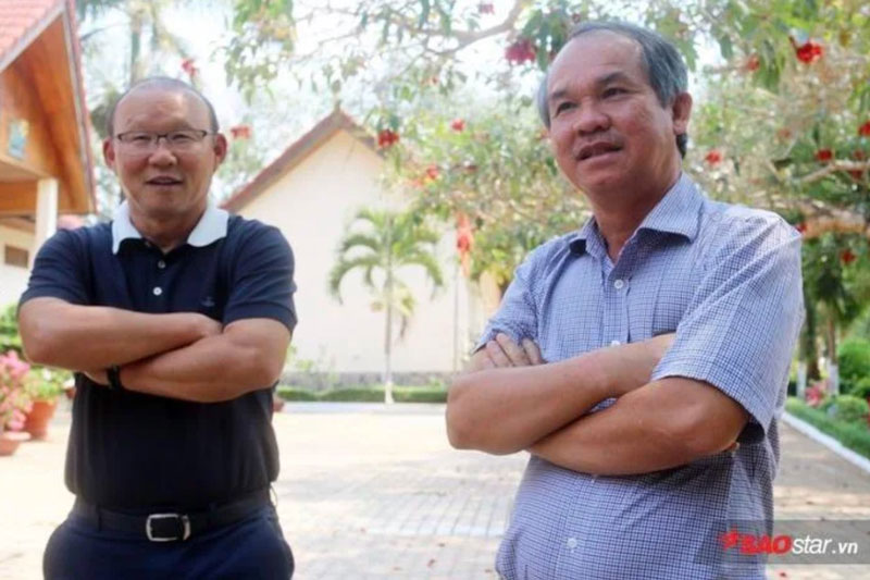 Bài học từ quyết định chọn HLV Park Hang Seo của bầu Đức