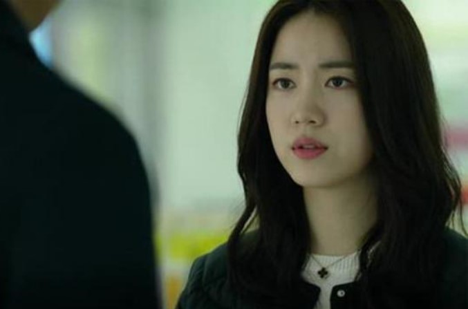 Ghé thăm vợ cũ sau vài năm chia tay, cảnh tượng hiện ra trước mắt khiến tôi choáng váng, đau khổ vô cùng