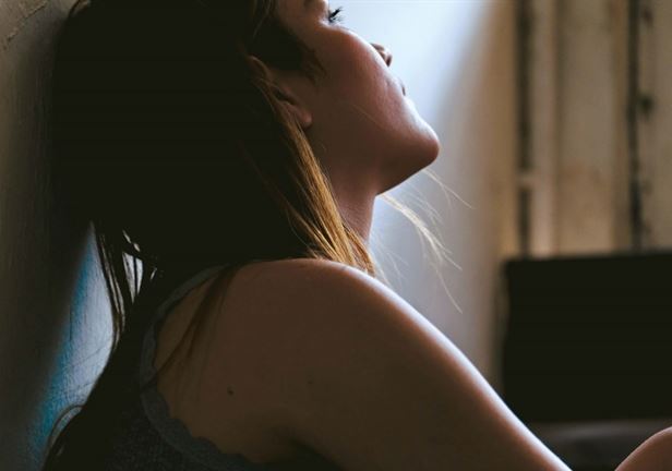 Dù đang còn nợ tiền người ta nhưng chúng tôi vẫn quyết đi vay mượn để xây nhà cho bố mẹ chồng, tưởng sẽ được các anh ủng hộ, ngờ đâu lại làm tan nát gia đình