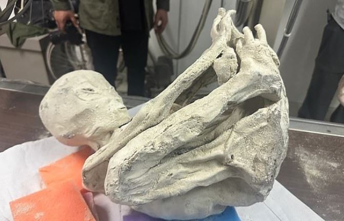 Nghi vấn 'xác ướp người ngoài hành tinh' tại Peru, kết quả chụp X-quang gây sững sờ: Vén màn sự thật?