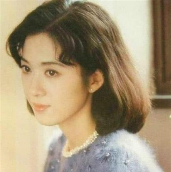 Cuộc đời Đát Kỷ gợi cảm nhất màn ảnh: Hai lần ly hôn, con trai duy nhất qua đời ảnh 2