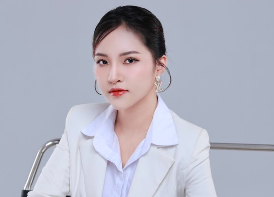 Hành trình gian truân đầy nghị lực của cô MC xinh đẹp