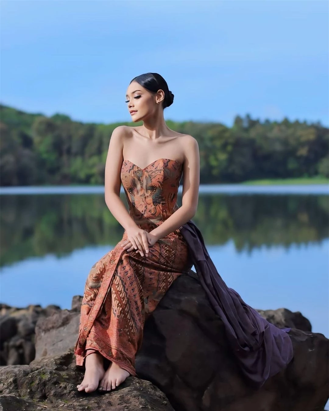 Người đẹp 20 tuổi đăng quang Hoa hậu Indonesia 2024 ảnh 18