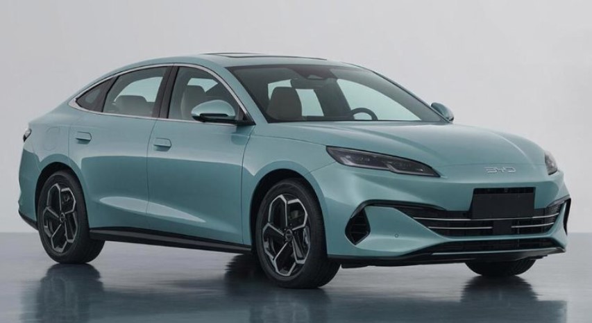 Hãng xe điện Trung Quốc sắp vào Việt Nam hé lộ sedan lai xăng điện siêu khủng: Phạm vi hoạt động 2.000 km, tiêu thụ dưới 3L/100 km