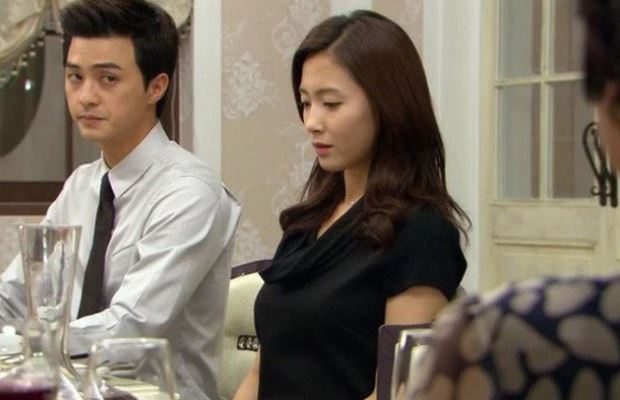 Tôi bảo bạn trai nếu mẹ anh xin lỗi thì tính tiếp chuyện cưới hỏi, nhưng anh im lặng đã tròn 1 tuần