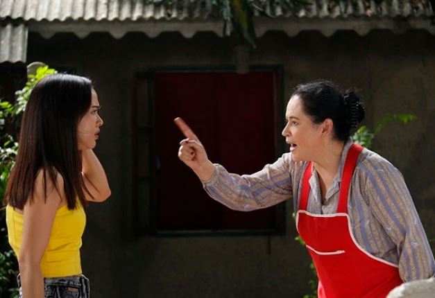 Vợ chồng tôi nhịn ăn nhịn mặc để tiết kiệm từng đồng, nhưng rồi bây giờ về nhà, một xu cũng chẳng còn