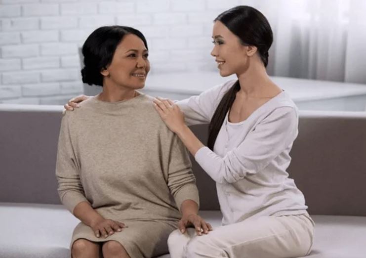 6 cách ứng xử thông minh của nàng dâu với mẹ chồng khó tính