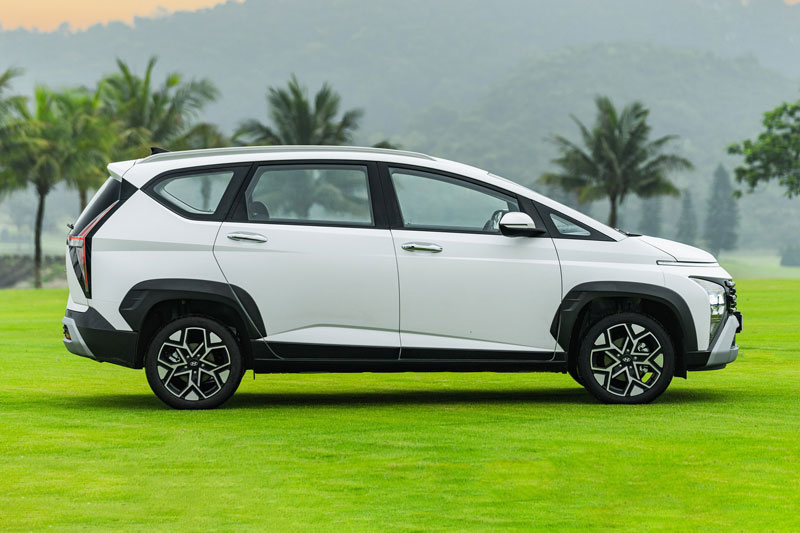 Chi tiết Hyundai Stargazer X vừa ra mắt tại Việt Nam