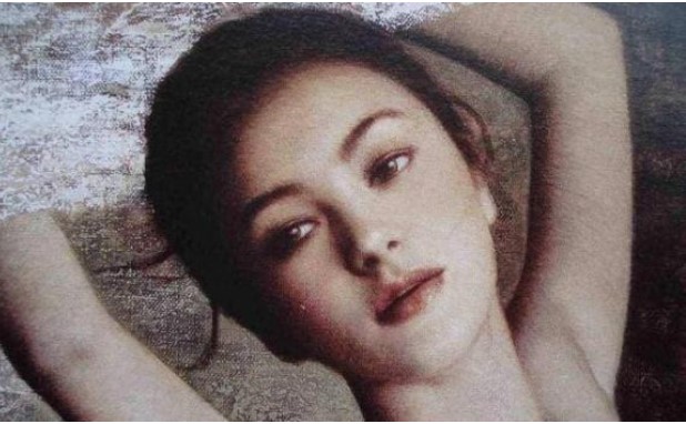 Bức tranh vẽ cơ thể phụ nữ cực kì đẹp bán giá 700.000 nhân dân tệ, trong khi tranh cô gái cực xấu xí lại bán với giá 6,5 triệu! Tại sao?