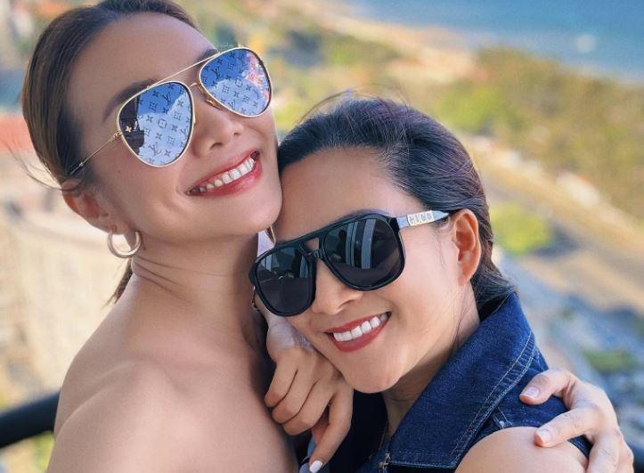 Thanh Hằng và bà xã Bình Minh thân thiết 20 năm nhưng gu thời trang trái ngược, chưa một lần mặc đồ đôi