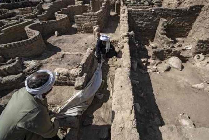 Khám phá đáng kinh ngạc về Ai Cập cổ đại, ly kỳ lời nguyền Pharaoh