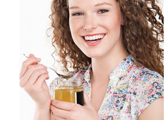 Bật mí tuyệt chiêu 'đốt cháy' mỡ bụng nhờ mật ong