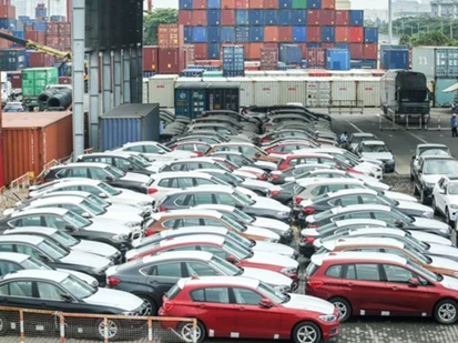 Ôtô nhập khẩu vào Việt Nam tăng vọt trong tháng 3