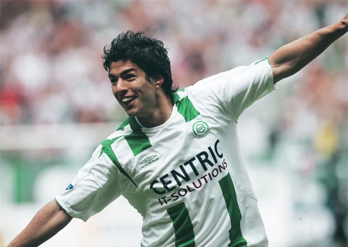 Suarez thười còn chơi cho Groningen