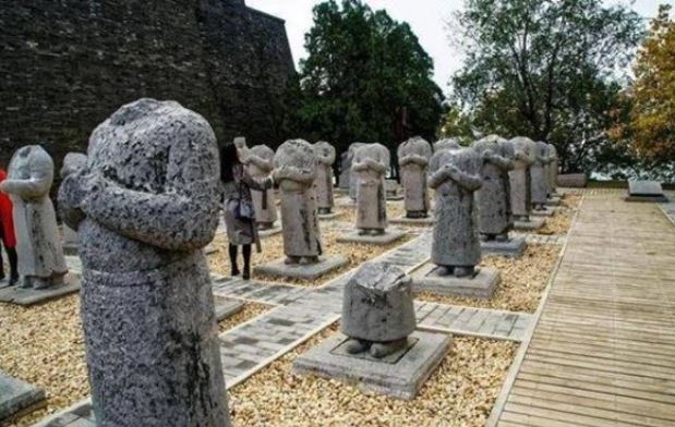 Bí ẩn trong 18 lăng mộ của hoàng đế nhà Đường chỉ có Lăng của Võ Tắc Thiên chưa bị khai quật, đào trộm