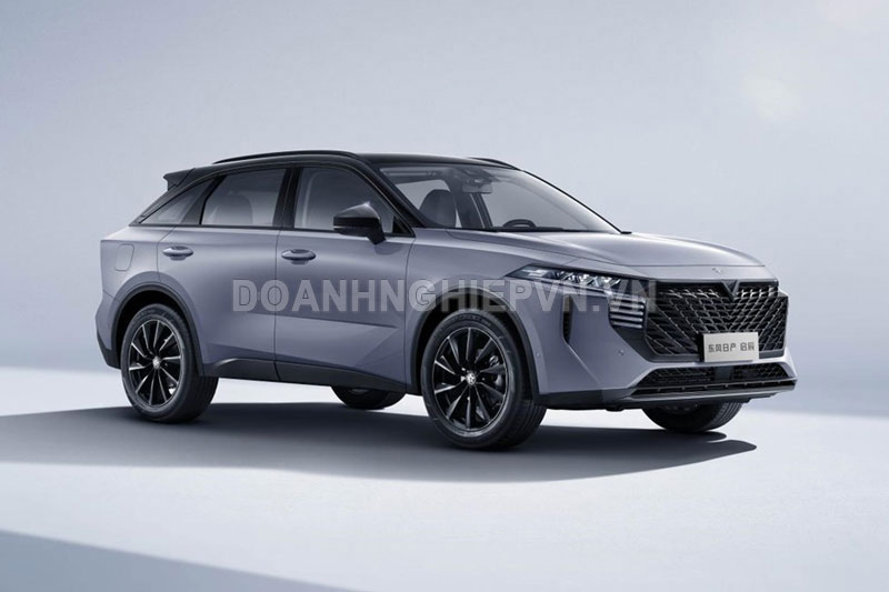 SUV động cơ tăng áp, giá gần 330 triệu đồng, cạnh tranh Mazda CX-5