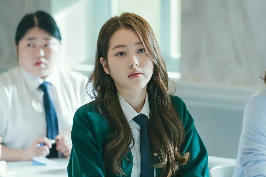 Chiêm ngưỡng nhan sắc mỹ nữ phản diện gây chú ý màn ảnh Hàn